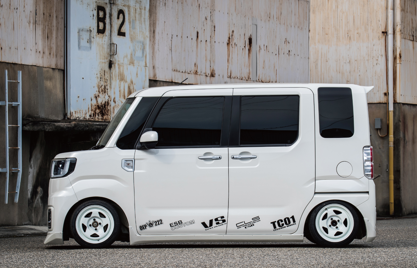 ESB - CLSシリーズ - VS - LA700S ウェイク